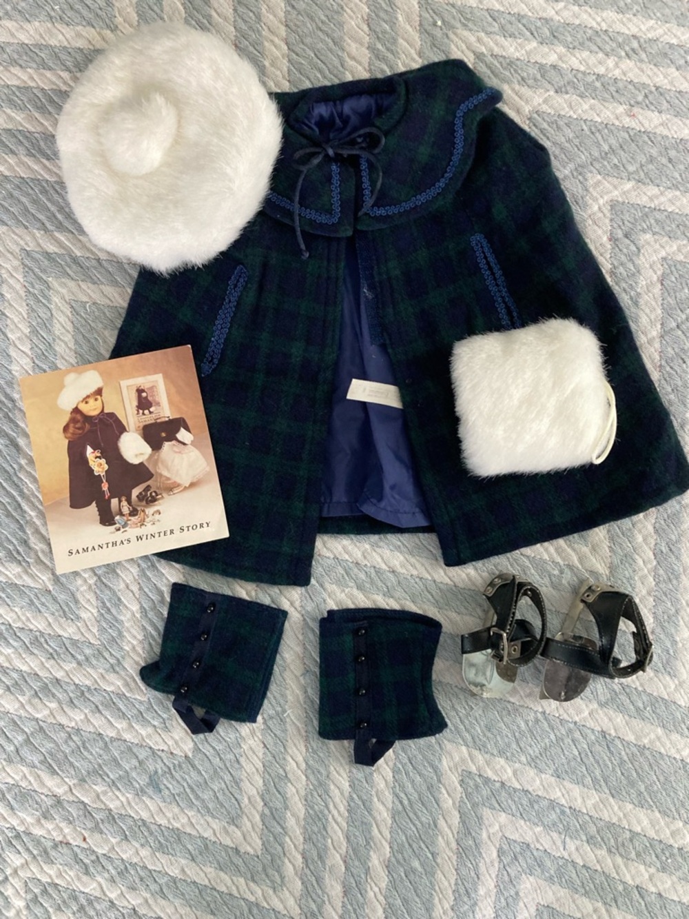Pleasant Company Samantha’s Winter Story with Borderless Pamphlet